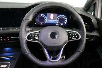 Volkswagen Golf 1.4 TSI 13kWh GTE DSG Euro 6 (s/s) 5dr