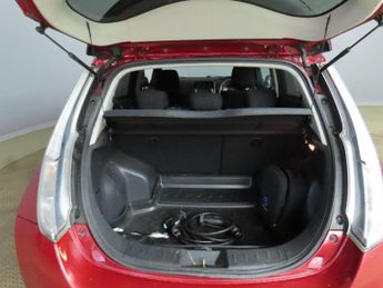 Nissan Leaf 24kWh Acenta Auto 5dr