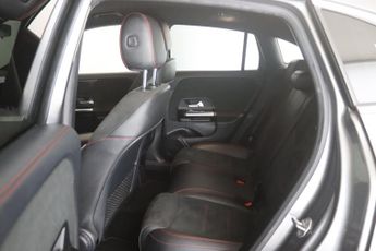 Mercedes-Benz GLA 1.3 GLA200 AMG Line 7G-DCT Euro 6 (s/s) 5dr