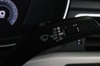 Audi A4 2.0 TDI 35 Technik S Tronic Euro 6 (s/s) 4dr