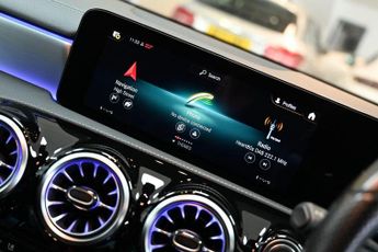 MERCEDES-BENZ CLA 1.3 CLA200 AMG Line (Premium 2) Coupe 4dr Petrol 7G-DCT Euro 6 (