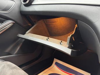 Mercedes-Benz CLA 2.1 CLA220d AMG Line Night Edition Coupe 7G-DCT Euro 6 (s/s) 4dr