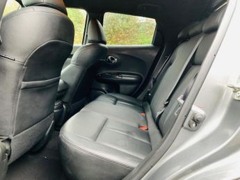 Nissan Juke 1.6 Tekna XTRON Euro 6 5dr