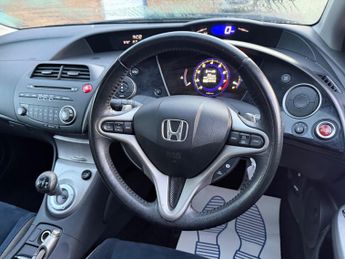 Honda Civic 1.8 i-VTEC ES i-Shift 5dr