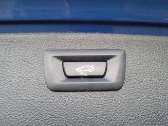 BMW 3 Series 2.0 320i M Sport Shadow Edition Touring Auto Euro 6 (s/s) 5dr