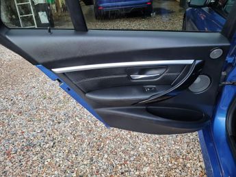 BMW 3 Series 2.0 320i M Sport Shadow Edition Touring Auto Euro 6 (s/s) 5dr
