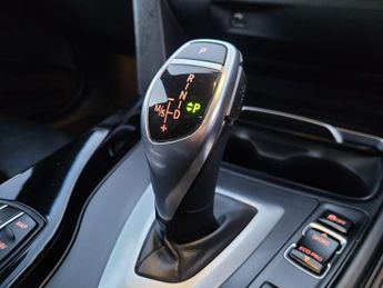 BMW 3 Series 2.0 320i M Sport Shadow Edition Touring Auto Euro 6 (s/s) 5dr