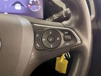 Vauxhall Grandland 1.2 Turbo SRi SUV 5dr Petrol Manual Euro 6 (s/s) (130 ps)