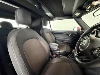 MINI Convertible 1.5 Cooper Classic Steptronic Euro 6 (s/s) 2dr