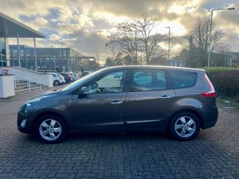 Renault Grand Scenic 1.6 VVT Dynamique TomTom Euro 5 5dr