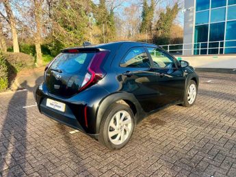 Toyota Aygo X 1.0 VVT-i Pure x-shift Euro 6 (s/s) 5dr
