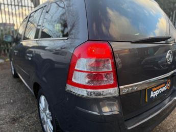 Vauxhall Zafira 1.6 16V Design Euro 5 5dr (SNav)