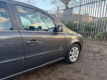 Vauxhall Zafira 1.6 16V Design Euro 5 5dr (SNav)