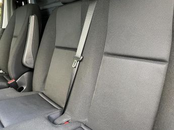 Mercedes-Benz eSprinter 55kWh Progressive Auto FWD L2 H2 5dr 20kW Charger