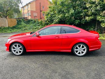 Mercedes-Benz C Class 2.1 C220 CDI BlueEfficiency AMG Sport Coupe 2dr Diesel G-Tronic+