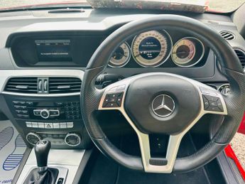 Mercedes-Benz C Class 2.1 C220 CDI BlueEfficiency AMG Sport Coupe 2dr Diesel G-Tronic+