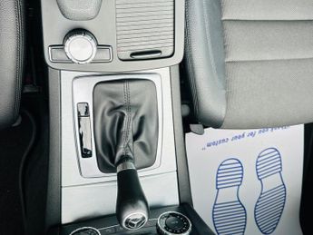 Mercedes-Benz C Class 2.1 C220 CDI BlueEfficiency AMG Sport Coupe 2dr Diesel G-Tronic+