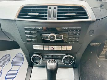 Mercedes-Benz C Class 2.1 C220 CDI BlueEfficiency AMG Sport Coupe 2dr Diesel G-Tronic+