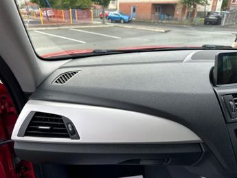 BMW 1 Series 2.0 118d SE Hatchback 3dr Diesel Auto Euro 5 (s/s) (143 ps)