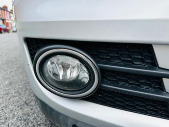 Volkswagen Tiguan 2.0 TDI BlueMotion Tech Match SUV 5dr Diesel DSG 4WD Euro 5 (s/s