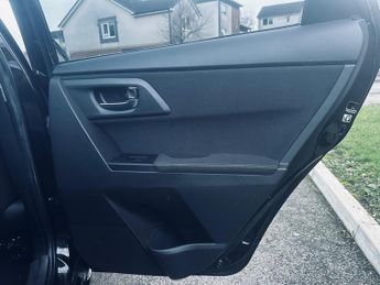 Toyota Auris 1.8 VVT-h Icon Plus Hatchback 5dr Petrol Hybrid CVT Euro 5 (s/s)