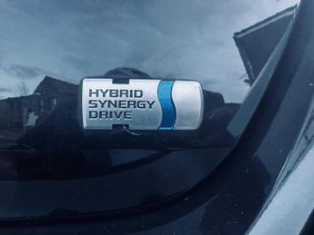 Toyota Auris 1.8 VVT-h Icon Plus Hatchback 5dr Petrol Hybrid CVT Euro 5 (s/s)