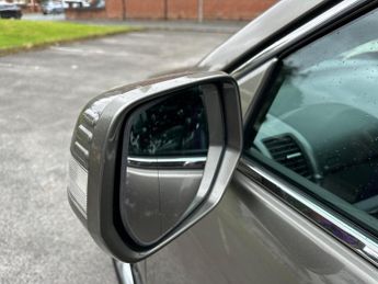 Honda CR-V 2.0 i-VTEC EX SUV 5dr Petrol Automatic (195 g/km, 148 bhp)