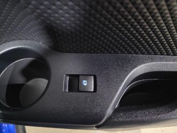 Toyota C-HR 1.8 VVT-h Icon CVT Euro 6 (s/s) 5dr