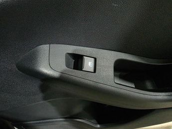 Ford Fiesta 1.0T EcoBoost MHEV Titanium DCT Euro 6 (s/s) 5dr