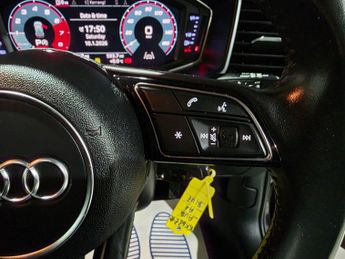 Audi A1 1.0 TFSI 30 Sport Sportback S Tronic Euro 6 (s/s) 5dr