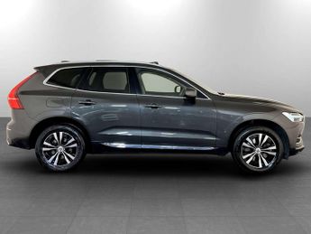 Volvo XC60 2.0h T6 Recharge 11.6kWh Inscription Expression SUV 5dr Petrol P