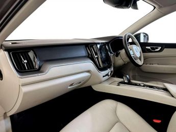 Volvo XC60 2.0h T6 Recharge 11.6kWh Inscription Expression SUV 5dr Petrol P