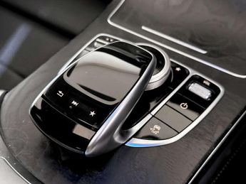 Mercedes-Benz GLC 2.1 GLC250d AMG Line (Premium Plus) Coupe 5dr Diesel G-Tronic+ 4