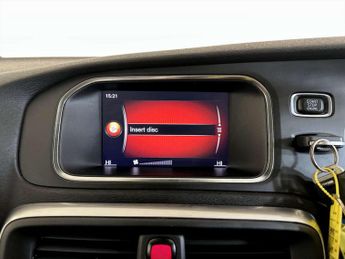 Volvo V40 2.0 D2 Momentum Hatchback 5dr Diesel Manual Euro 6 (s/s) (120 ps