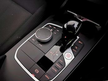 BMW 1 Series 1.5 118i SE (LCP) Hatchback 5dr Petrol DCT Euro 6 (s/s) (136 ps)