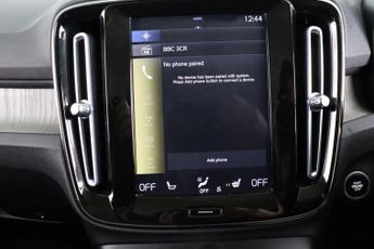 Volvo XC40 2.0 B4 MHEV Inscription Pro Auto Euro 6 (s/s) 5dr