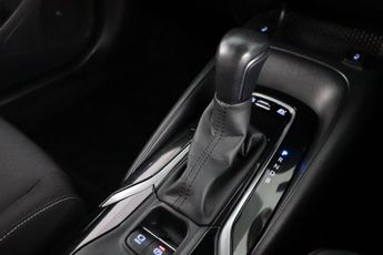 Toyota Corolla 1.8 VVT-h Icon Tech CVT Euro 6 (s/s) 5dr