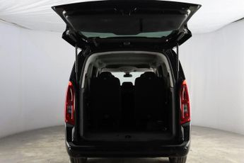 Vauxhall Combo Life 1.5 Turbo D SE XL MPV Euro 6 (s/s) 5dr (7 Seat)