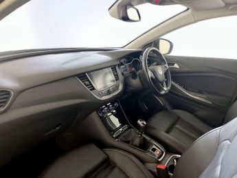 Vauxhall Grandland X 1.5 Turbo D Ultimate SUV 5dr Diesel Manual Euro 6 (s/s) (130 ps)