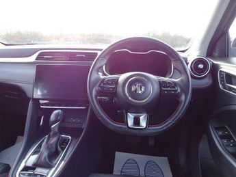 MG MG ZS 1.0 T-GDI Exclusive Auto Euro 6 5dr