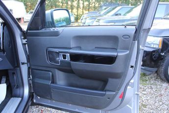 Land Rover Range Rover 4.4 TD V8 Vogue Auto 4WD Euro 5 5dr