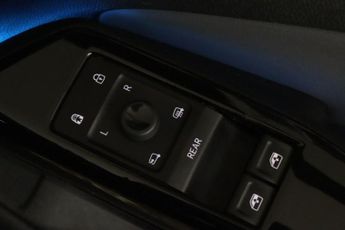 Volkswagen ID.4 Pro 77kWh Life Auto 5dr