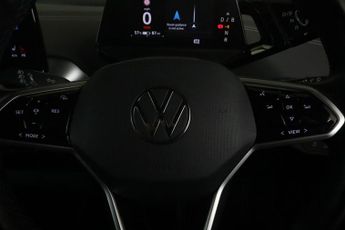Volkswagen ID.4 Pro 77kWh Life Auto 5dr