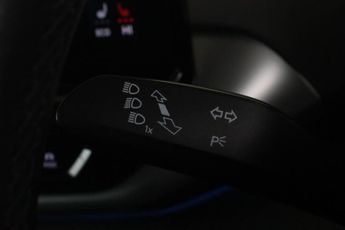 Volkswagen ID.4 Pro 77kWh Life Auto 5dr