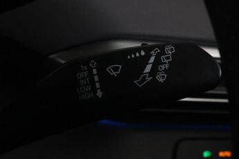 Volkswagen ID.4 Pro 77kWh Life Auto 5dr