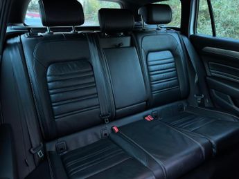 Volkswagen Passat 1.5 TSI EVO R-Line DSG Euro 6 (s/s) 5dr