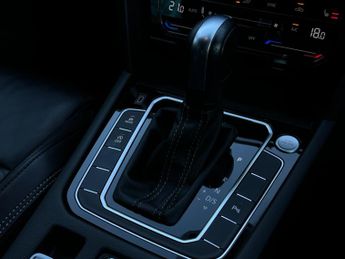 Volkswagen Passat 1.5 TSI EVO R-Line DSG Euro 6 (s/s) 5dr