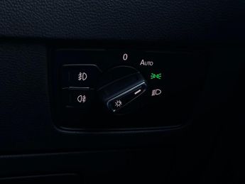 Volkswagen Passat 1.5 TSI EVO R-Line DSG Euro 6 (s/s) 5dr