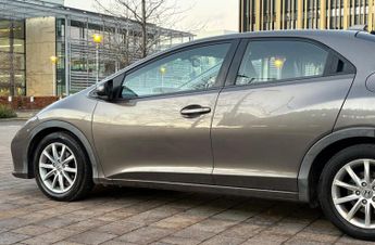 Honda Civic 1.8 i-VTEC EX Auto Euro 5 5dr