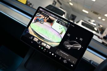 TESLA Model 3 Standard Range Plus Saloon 4dr Electric Auto RWD (241 bhp) +FREE